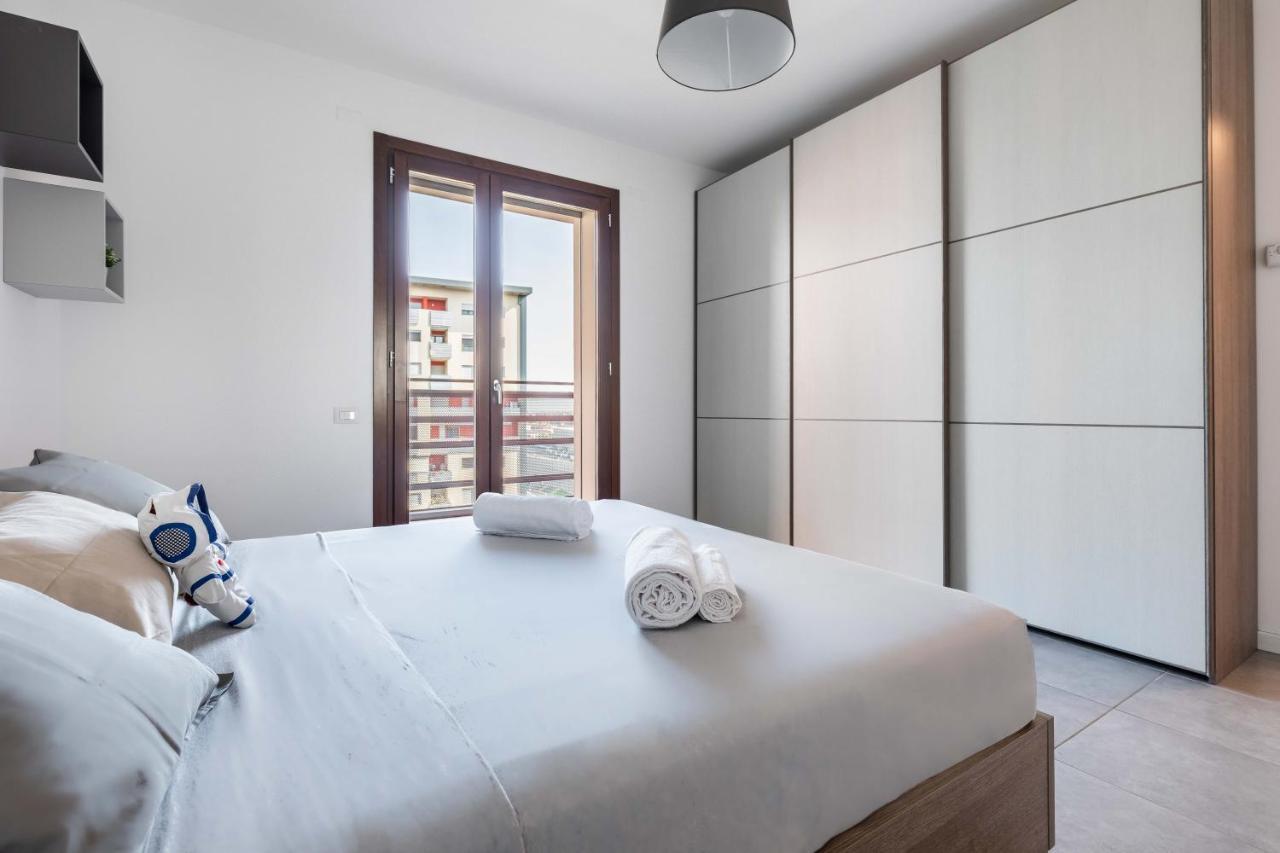 Sarca 11Th Floor Apartment มิลาน ภายนอก รูปภาพ
